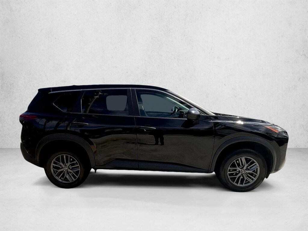 Used 2023 Nissan Rogue S Sport Utility