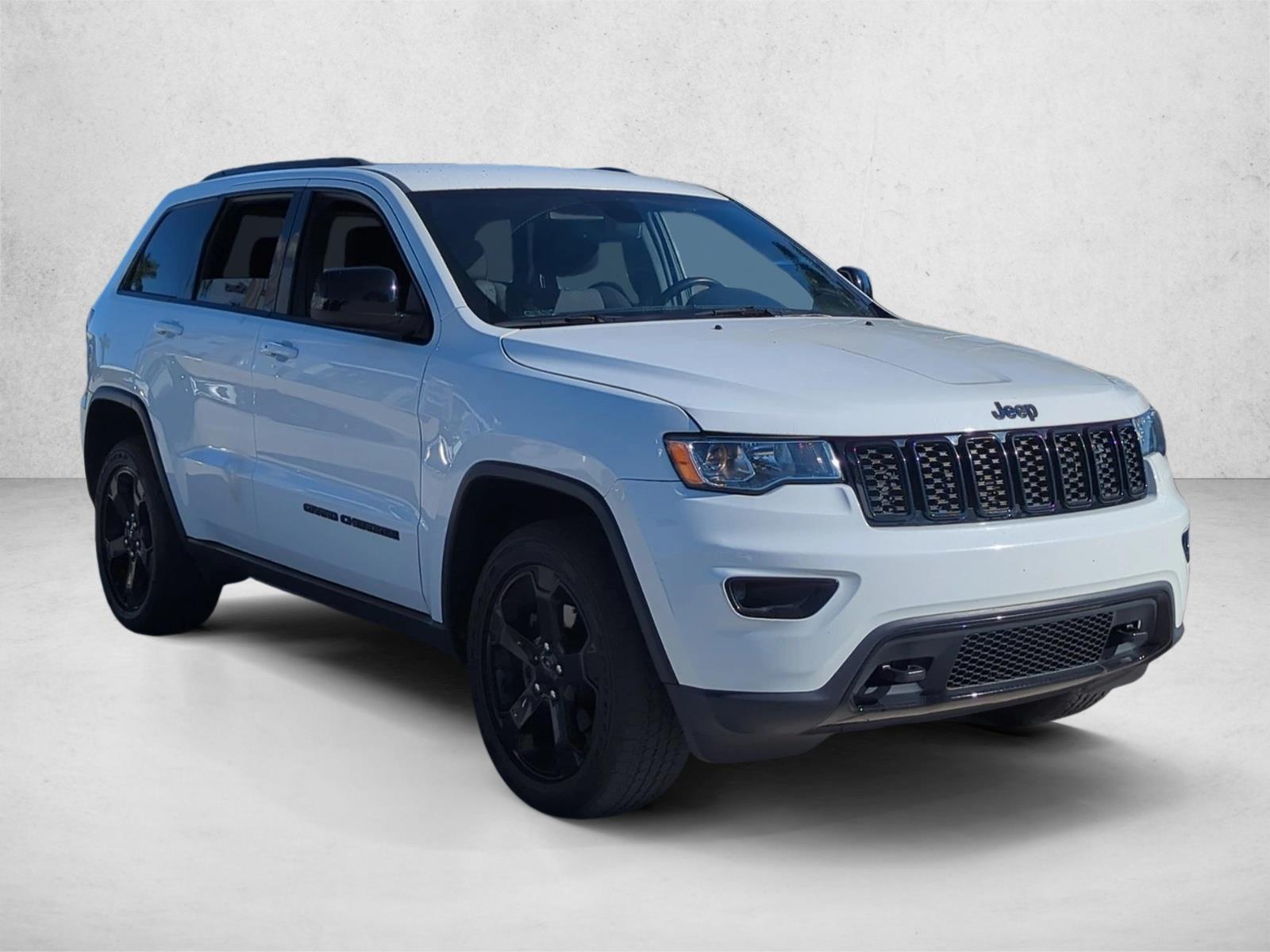 2019 Jeep Grand Cherokee Upland Sport photo 3