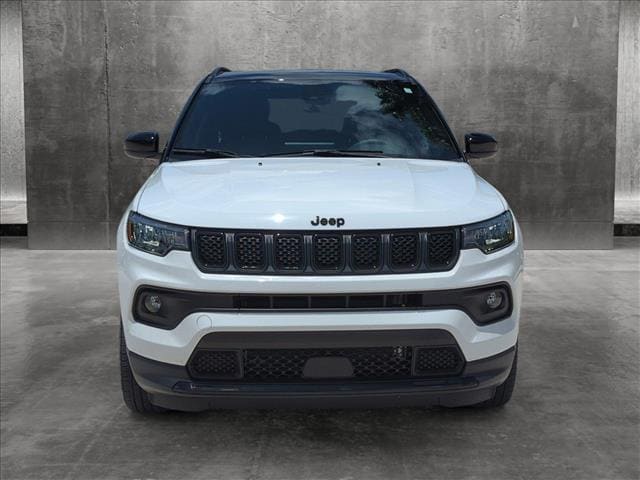 Used 2024 Jeep Compass Latitude with VIN 3C4NJDBN6RT602565 for sale in Pembroke Pines, FL