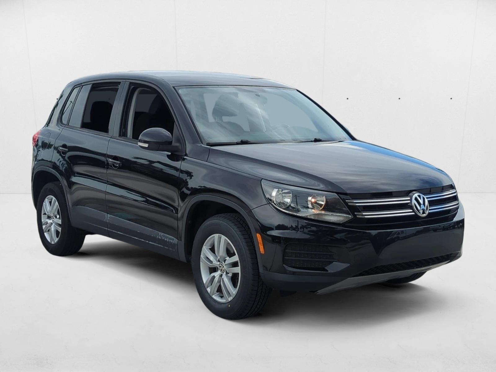 2014 Volkswagen Tiguan Sport photo 3