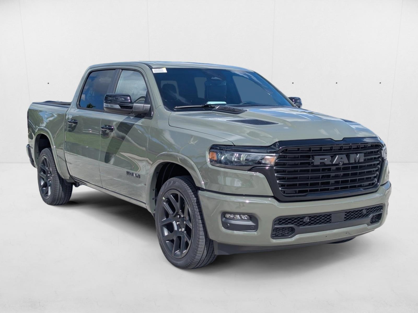 2026 Ram 1500 Laramie photo 3