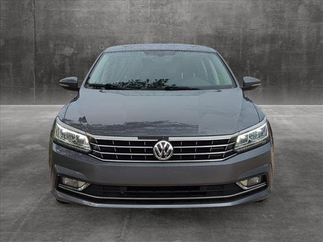 Used 2017 Volkswagen Passat SE with VIN 1VWGT7A34HC059079 for sale in Pembroke Pines, FL