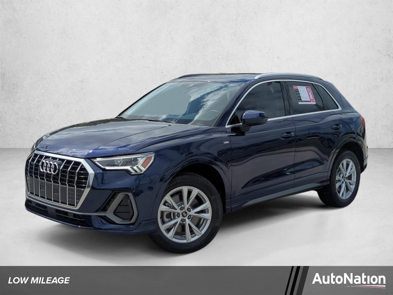 2025 Audi Q3 45 TFSI S Line Premium quattro's photo