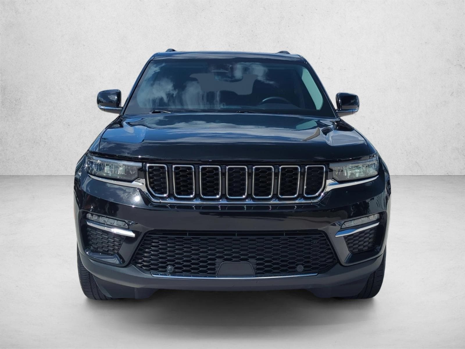 Used 2024 Jeep Grand Cherokee 4xe with VIN 1C4RJYB65RC721320 for sale in Pembroke Pines, FL