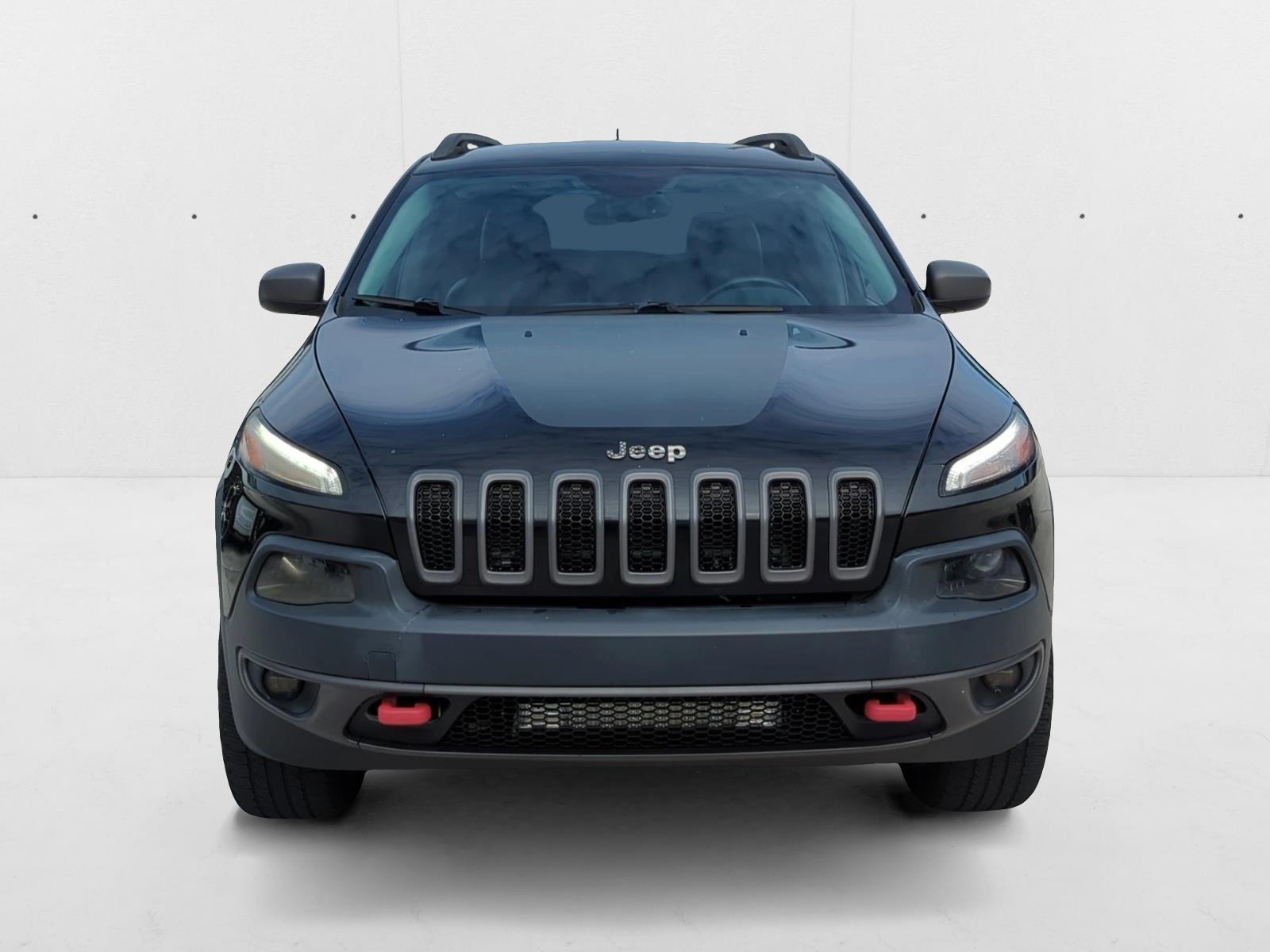 2015 Jeep Cherokee Trailhawk Sport photo 2