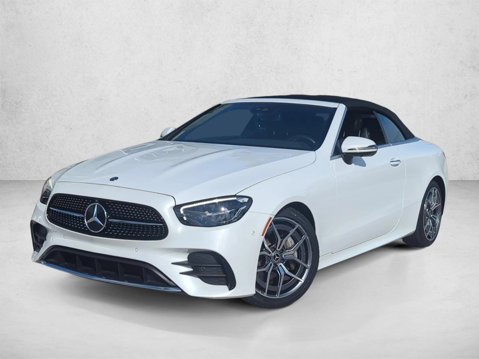 2023 Mercedes-Benz E-Class E450's photo