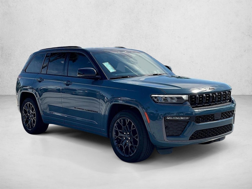 New 2026 Jeep Grand Cherokee Summit SUV