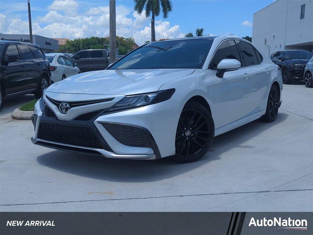 Used 2021 Toyota Camry XSE 4dr Car