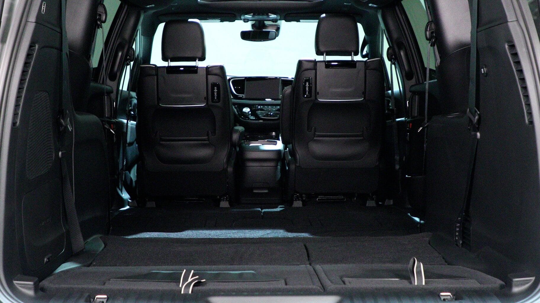 Interior shot of the Chrysler Pacifica