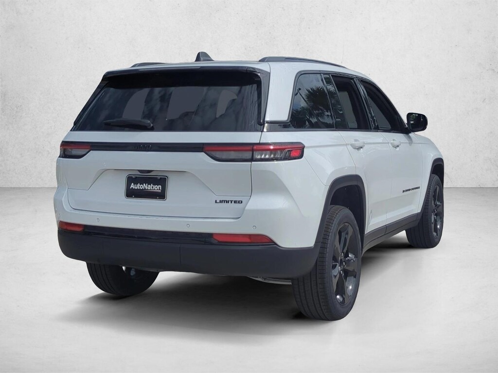 New 2025 Jeep Grand Cherokee Limited SUV
