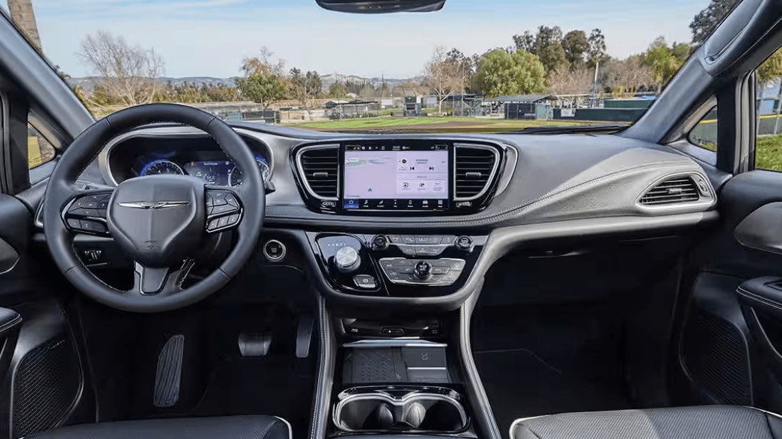 Interior shot of the Chrysler Pacifica