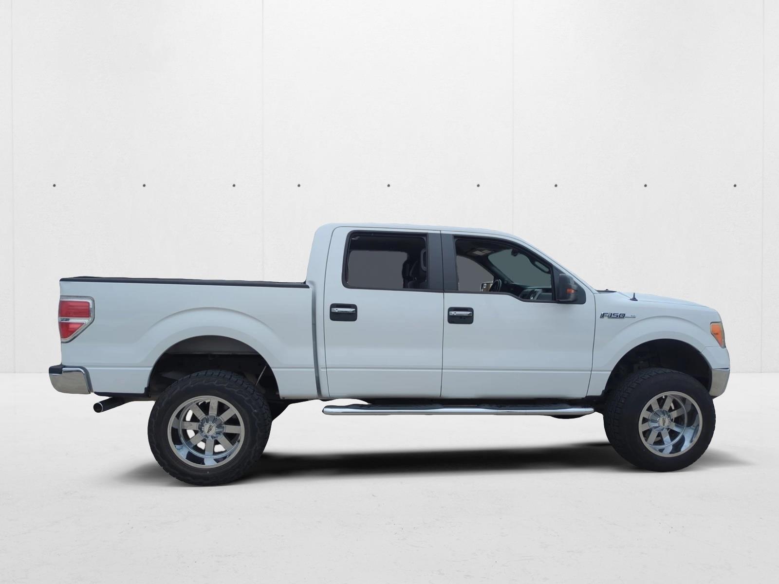 2013 Ford F-150 XLT photo 3