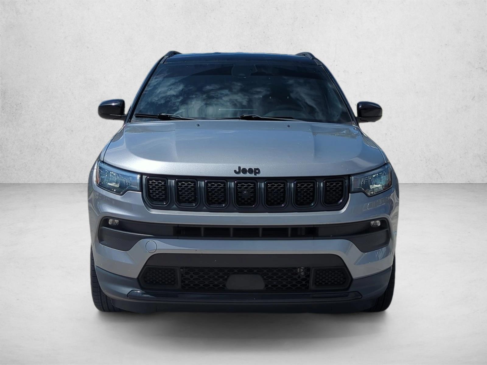2023 Jeep Compass Altitude Sport photo 2