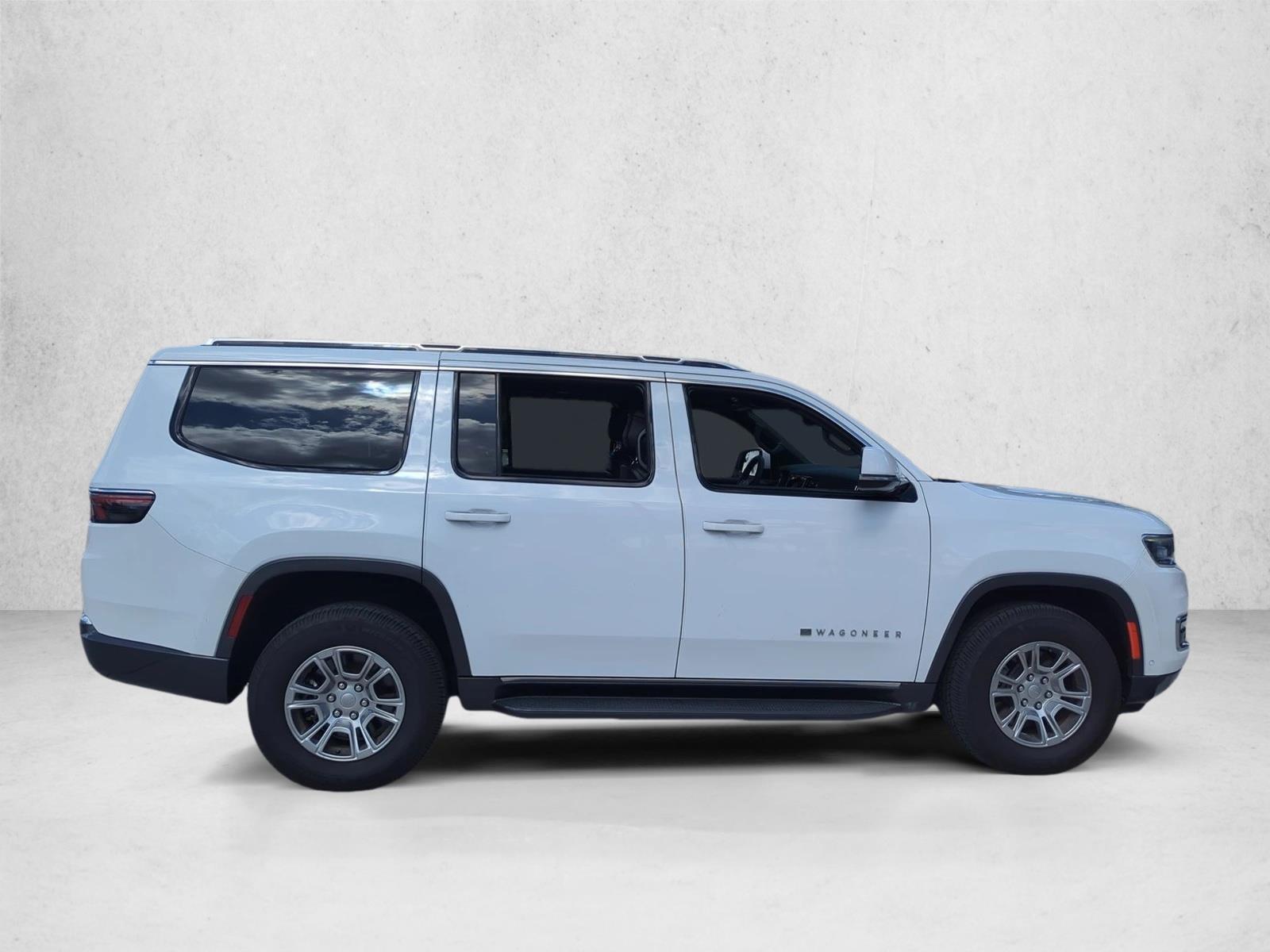 2022 Jeep Wagoneer Series I photo 3