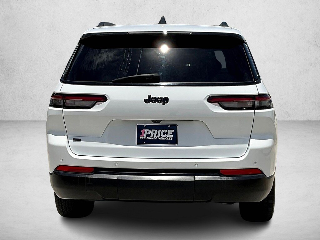 Used 2023 Jeep Grand Cherokee L Altitude Sport Utility