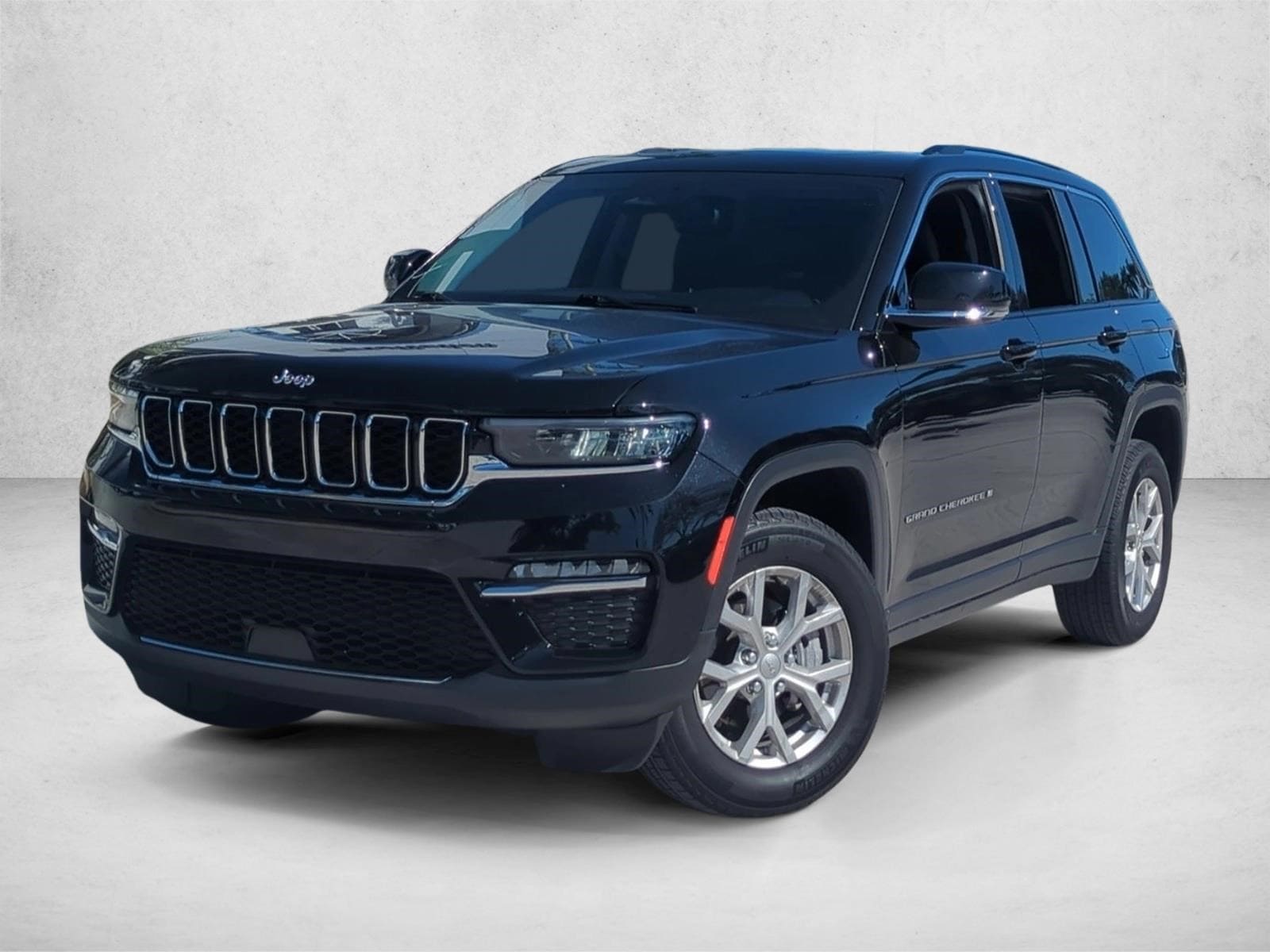 2023 Jeep Grand Cherokee Limited's photo