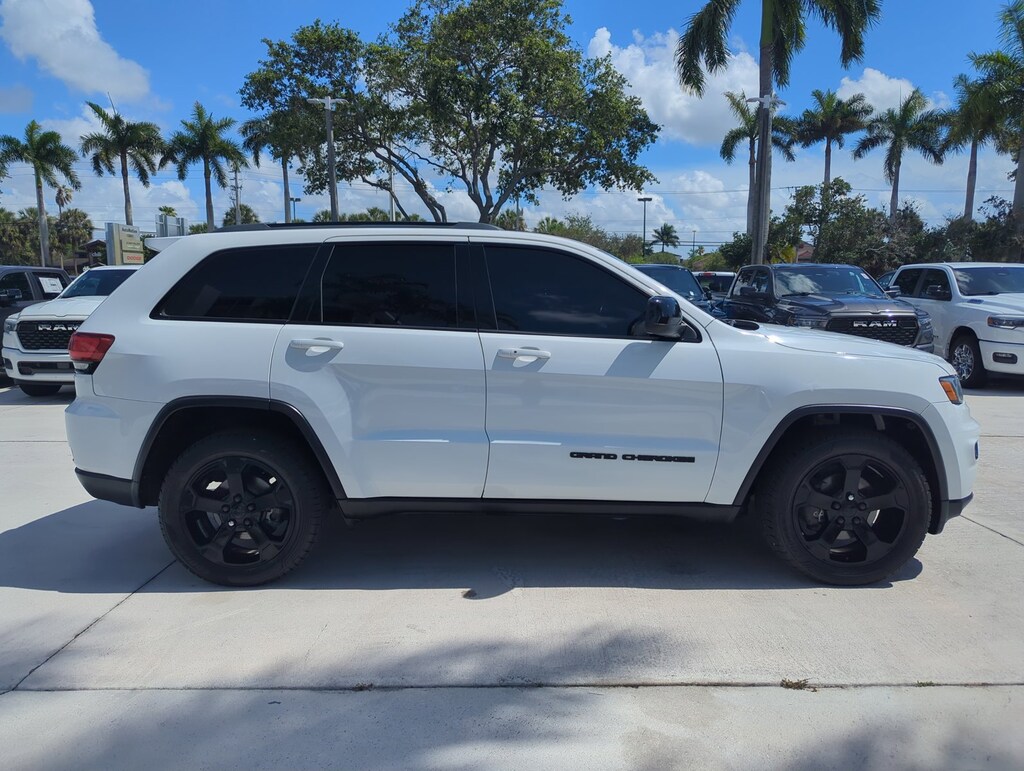 Used 2018 Jeep Grand Cherokee Upland Sport Utility