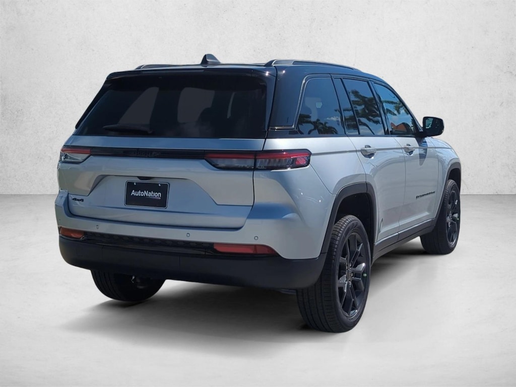 New 2025 Jeep Grand Cherokee Limited SUV