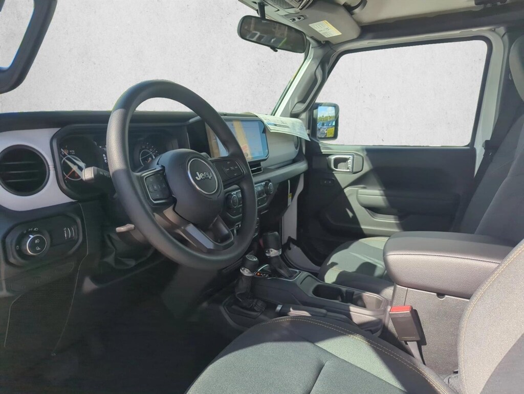 New 2026 Jeep Gladiator Sport Truck Crew Cab