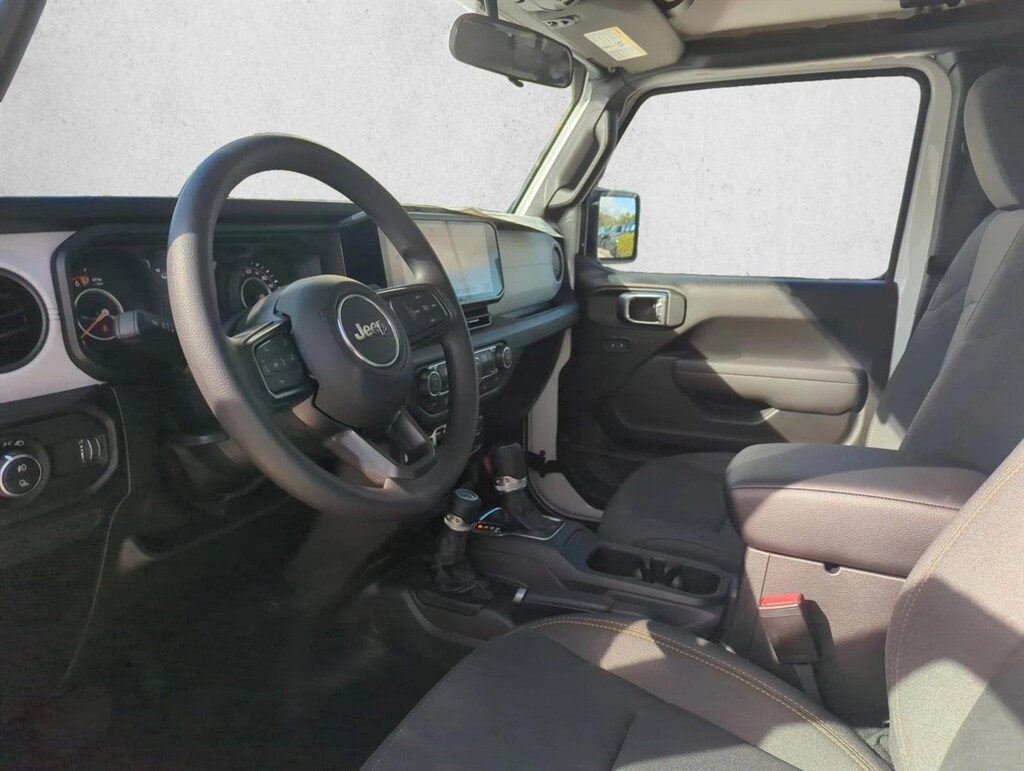 New 2026 Jeep Gladiator Sport Truck Crew Cab