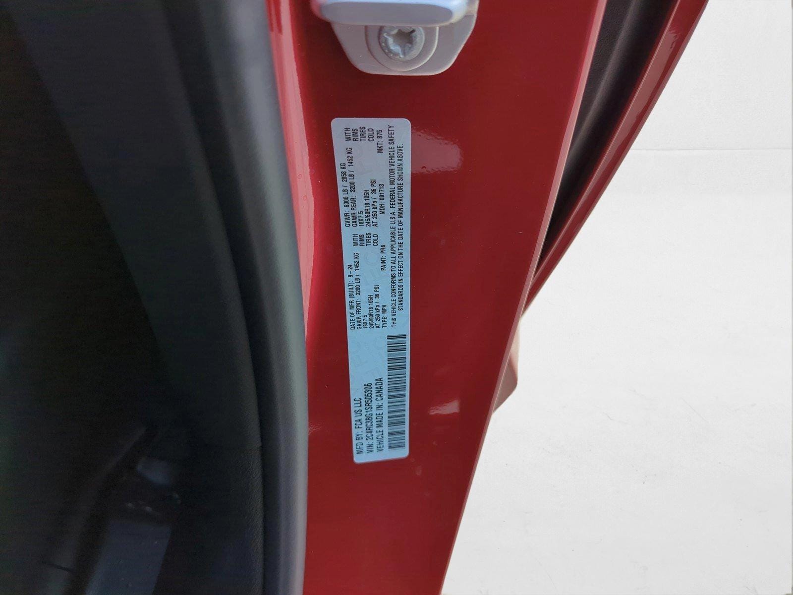 2025 Chrysler Pacifica Select - Photo 20