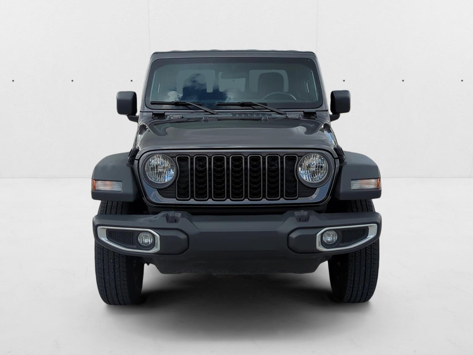 2024 Jeep Gladiator Sport photo 2