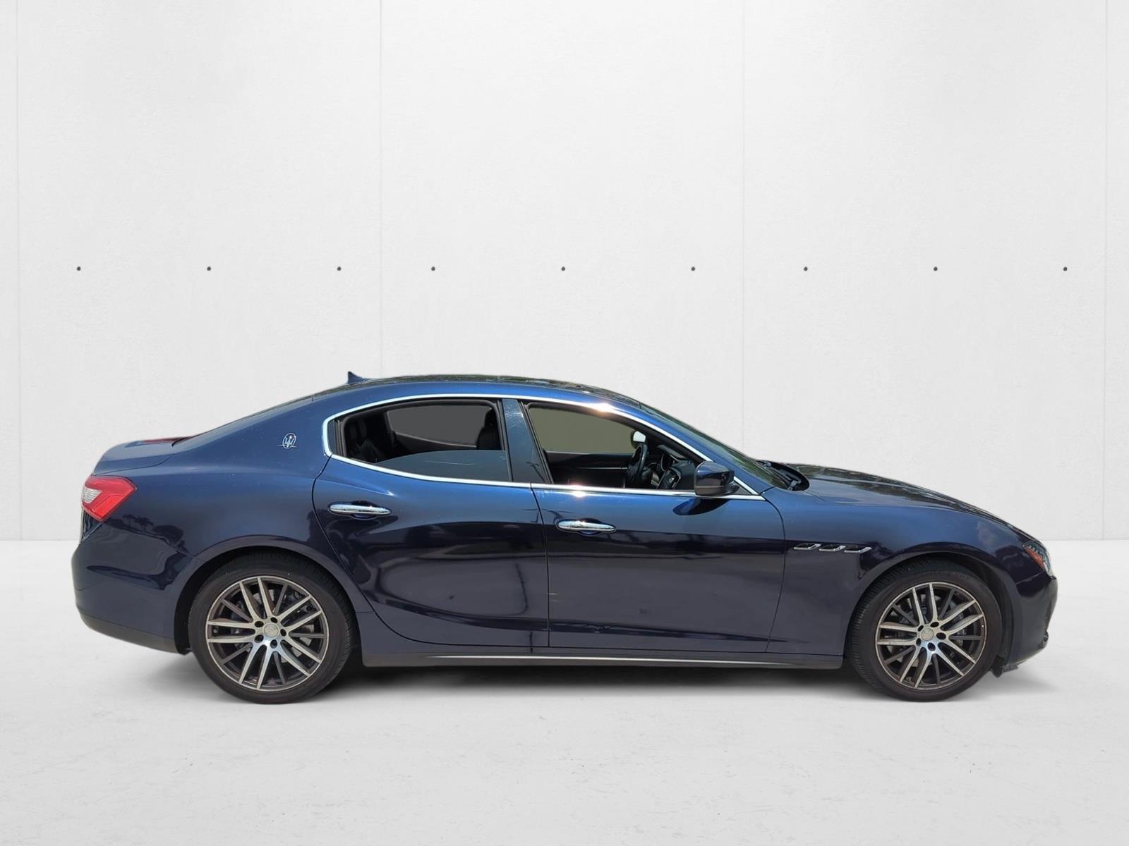 2017 Maserati Ghibli S Q4 photo 4