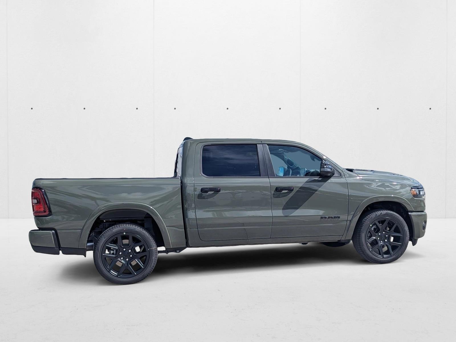 2026 Ram 1500 Laramie photo 4