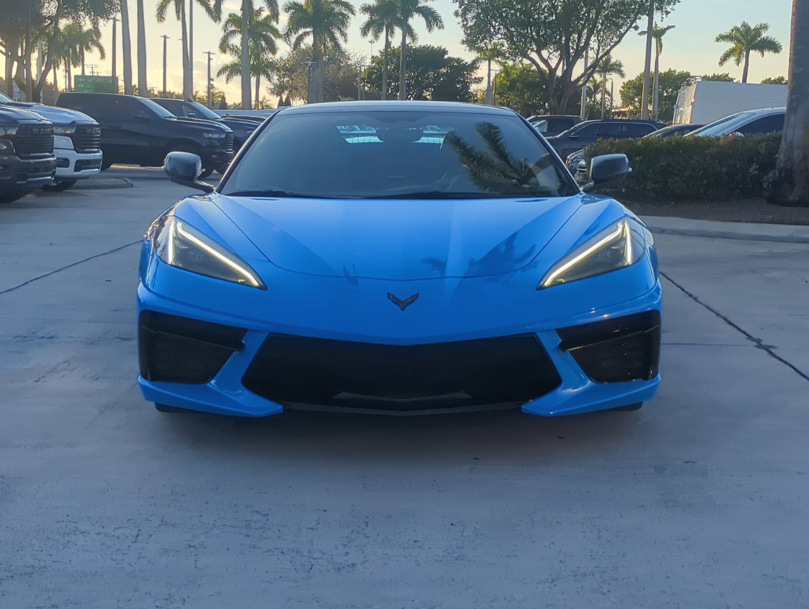 2023 Chevrolet Corvette Stingray Convertible 1LT photo 2