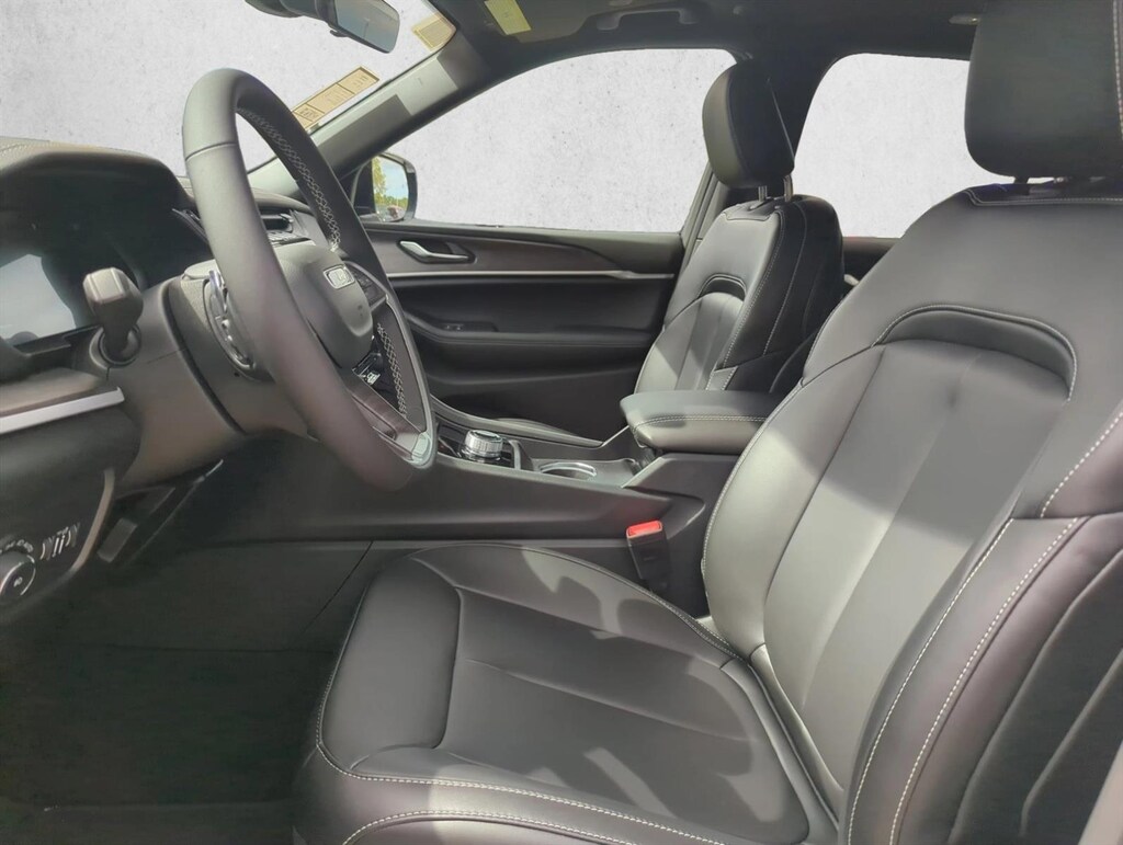 New 2025 Jeep Grand Cherokee Limited SUV