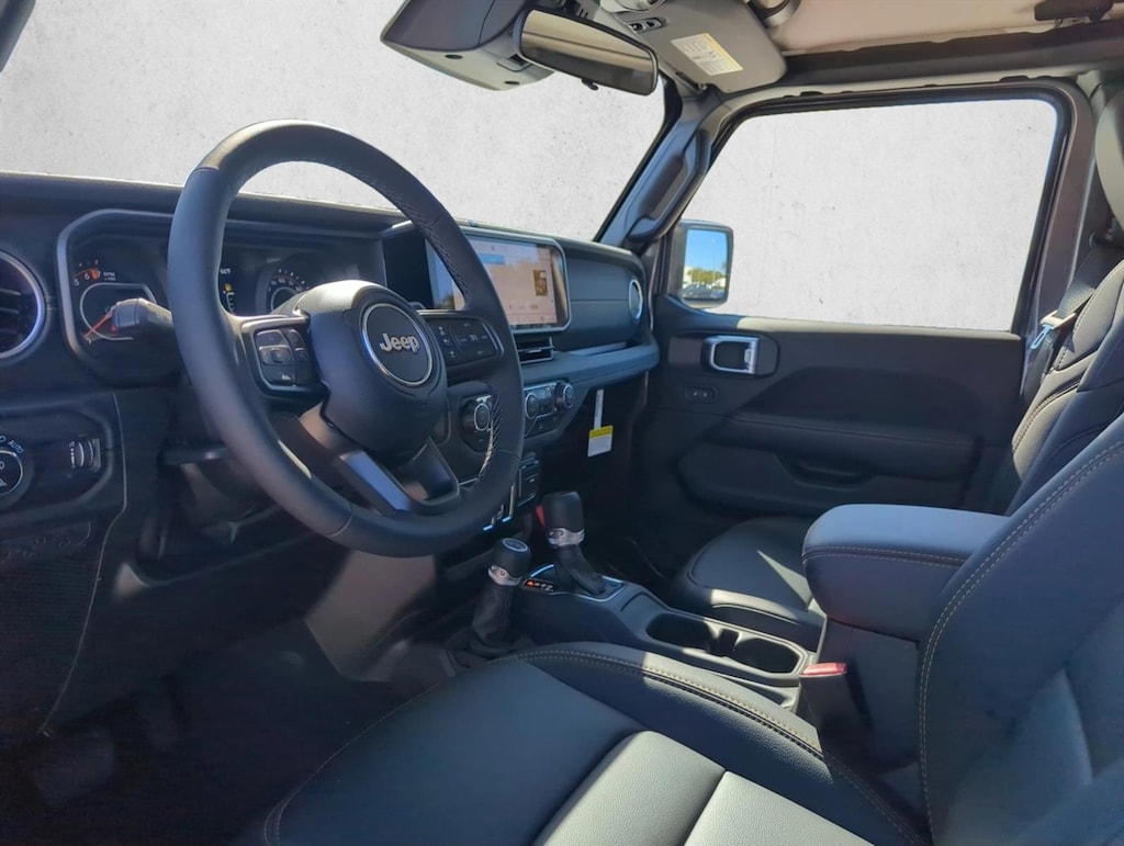 New 2026 Jeep Gladiator Sahara Truck Crew Cab