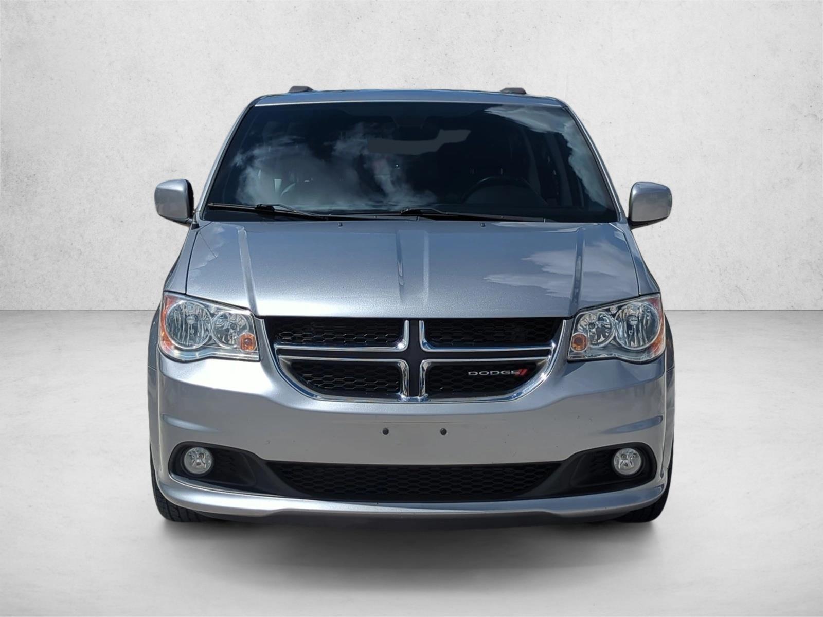 2019 Dodge Grand Caravan SXT photo 2