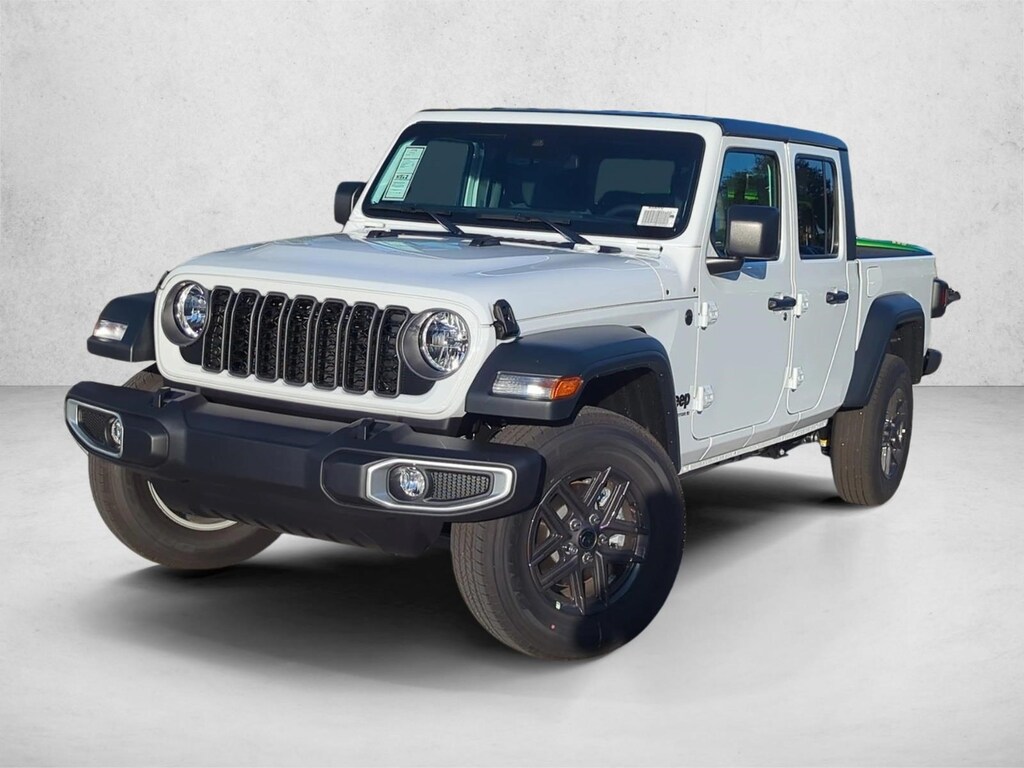 New 2025 Jeep Gladiator Sport S Truck Crew Cab