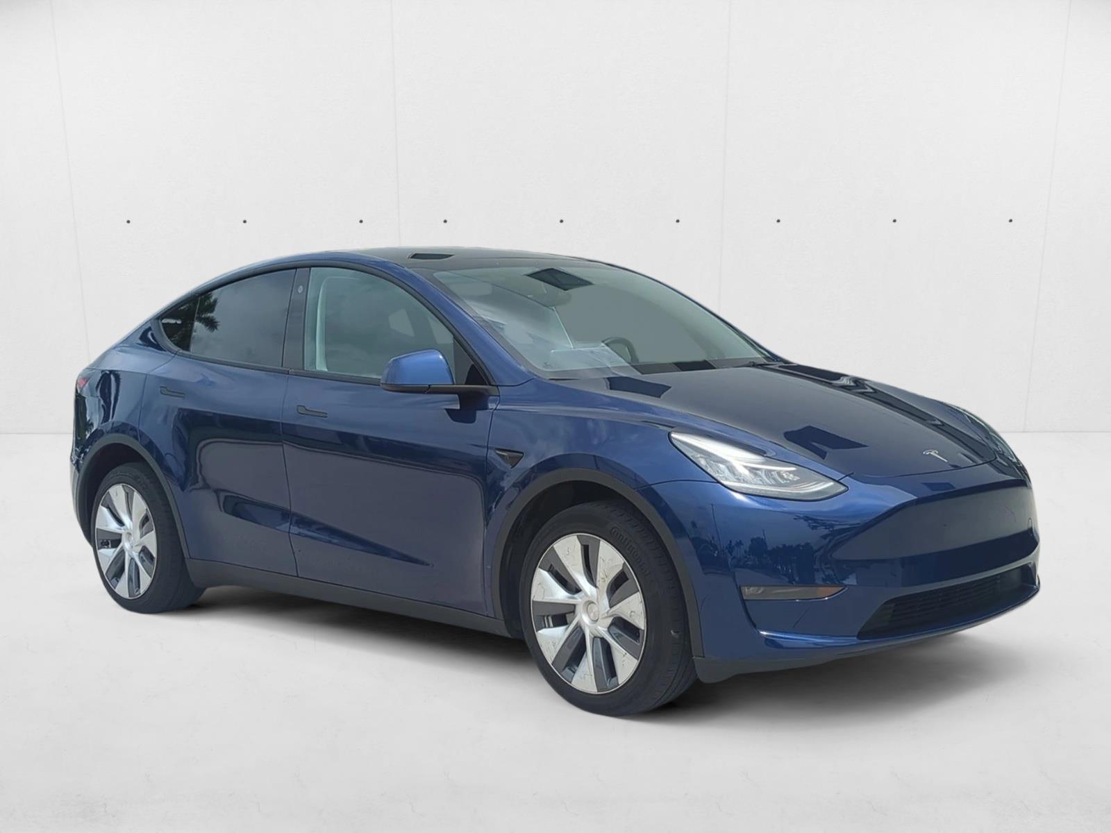 2023 Tesla Model Y Long Range photo 3