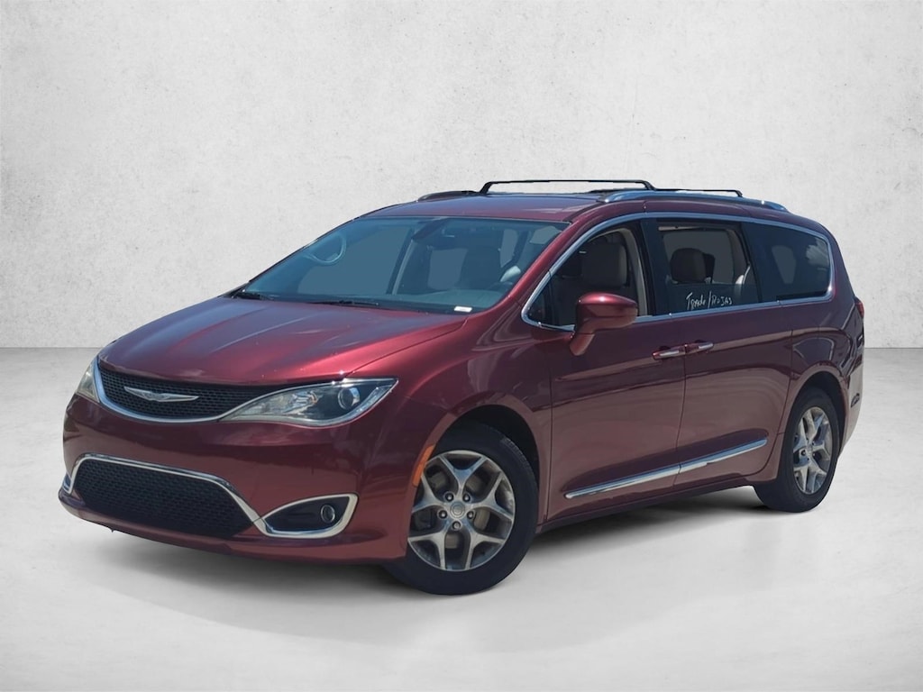 Used 2017 Chrysler Pacifica Touring-L Plus Mini-van Passenger