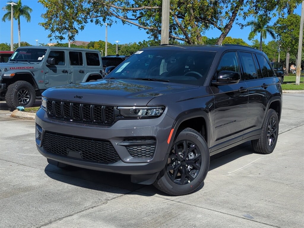New 2025 Jeep Grand Cherokee Altitude X SUV