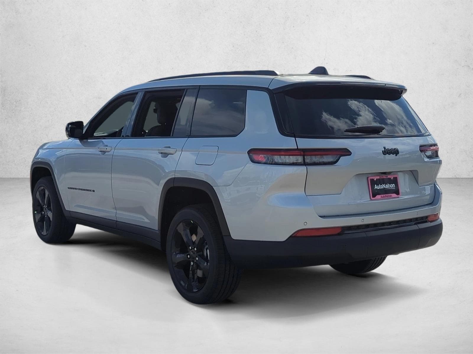 2025 Jeep Grand Cherokee L Altitude - Photo 9