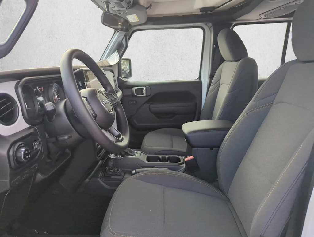 New 2026 Jeep Gladiator Sport Truck Crew Cab