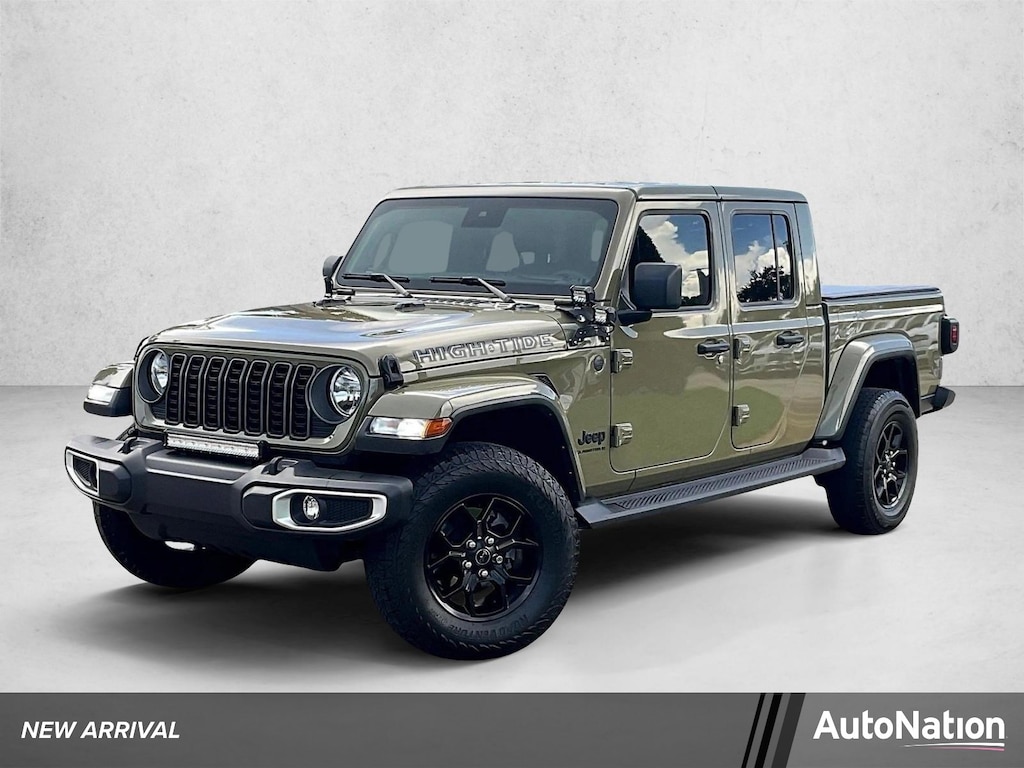 Used 2025 Jeep Gladiator High Tide Crew Cab Pickup
