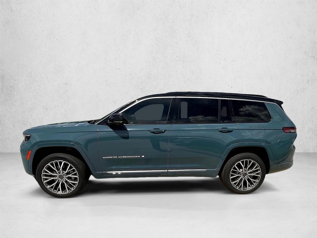 New 2026 Jeep Grand Cherokee Summit SUV