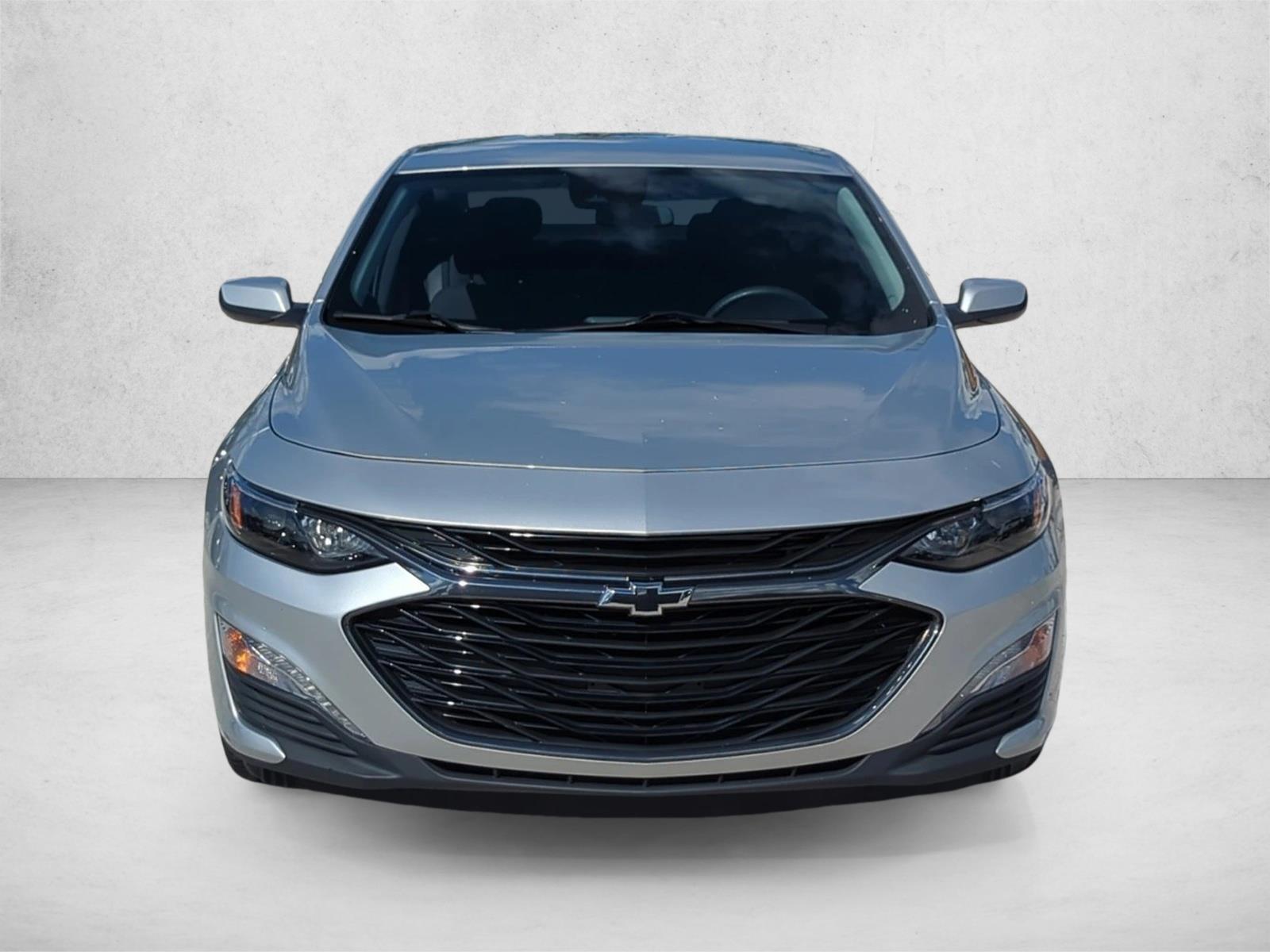 2021 Chevrolet Malibu 1LT photo 2