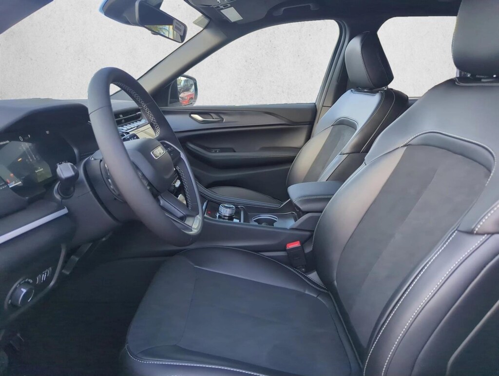 New 2025 Jeep Grand Cherokee Altitude SUV