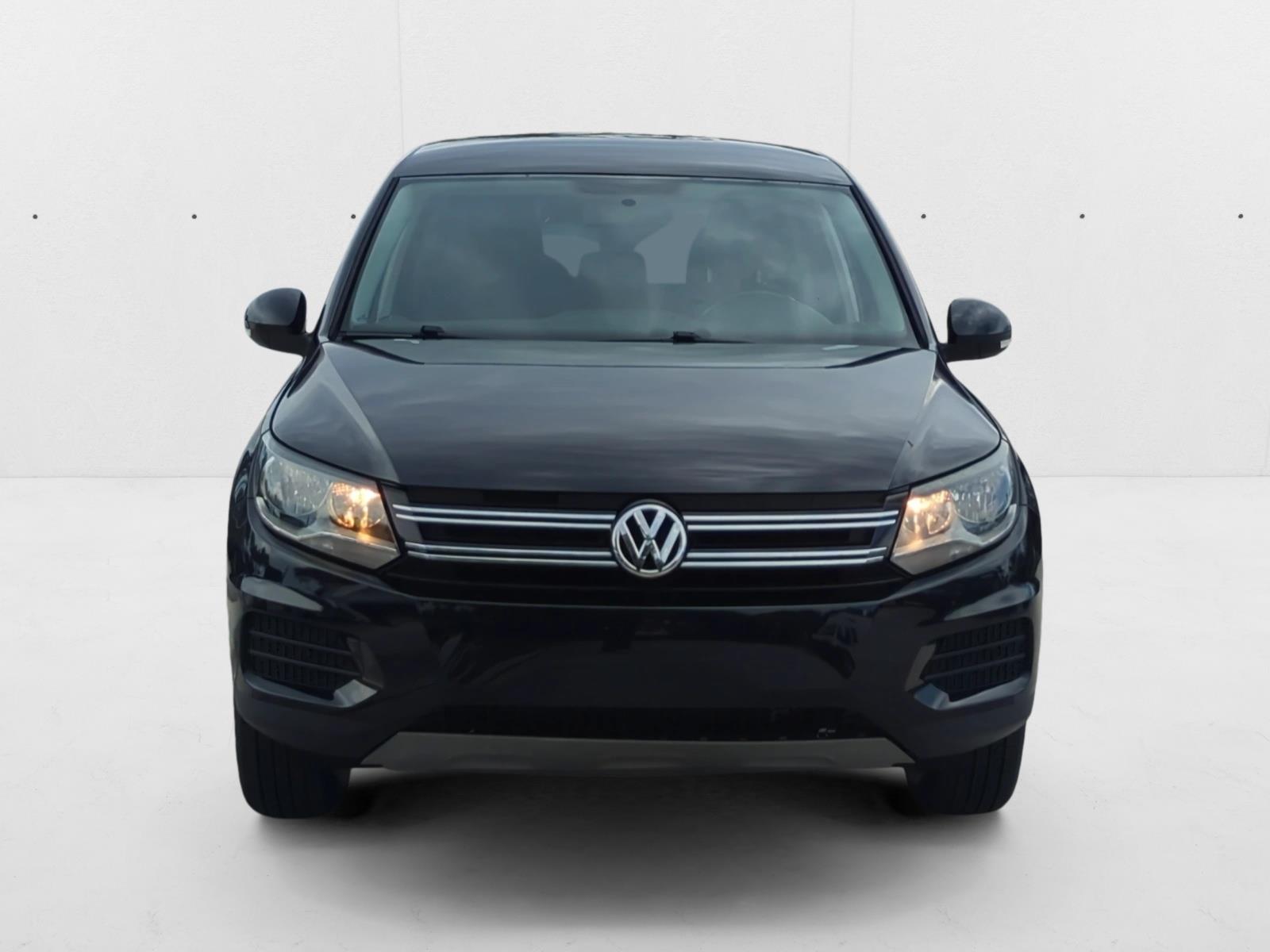 2014 Volkswagen Tiguan Sport photo 2