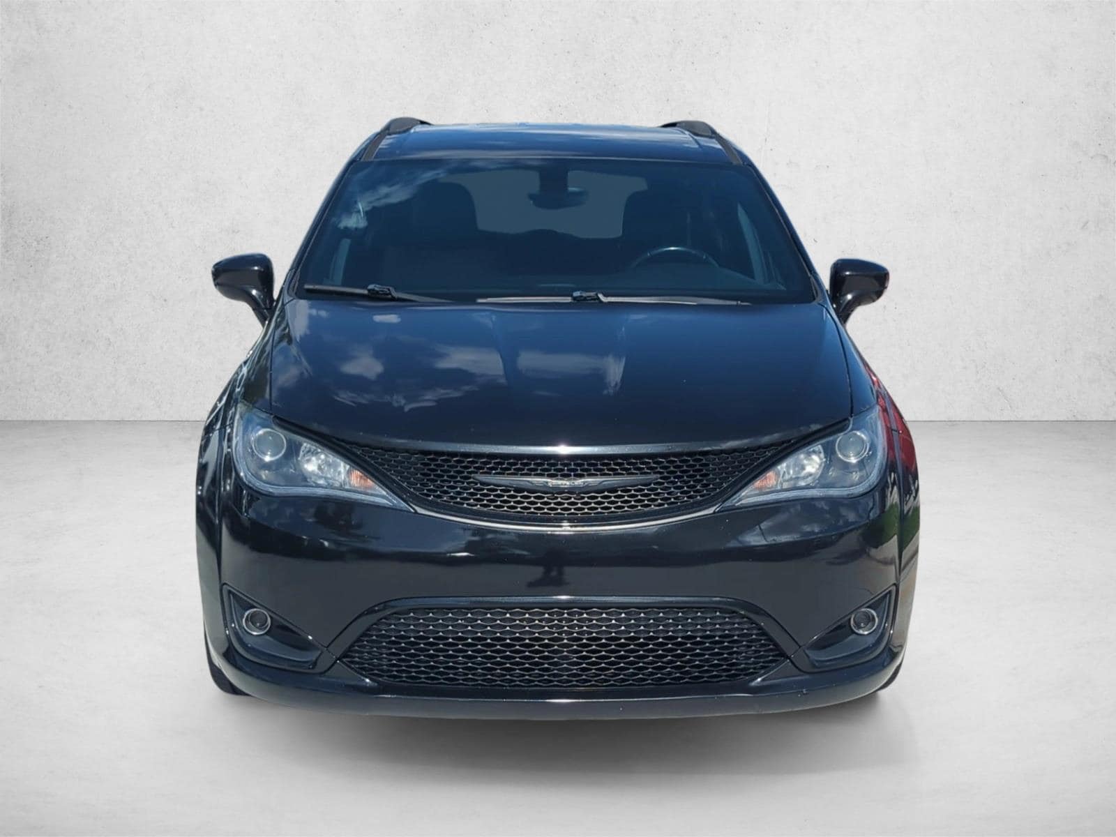 Used 2018 Chrysler Pacifica Touring L Plus with VIN 2C4RC1EGXJR338247 for sale in Pembroke Pines, FL