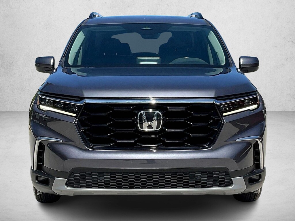 Used 2023 Honda Pilot Touring Sport Utility