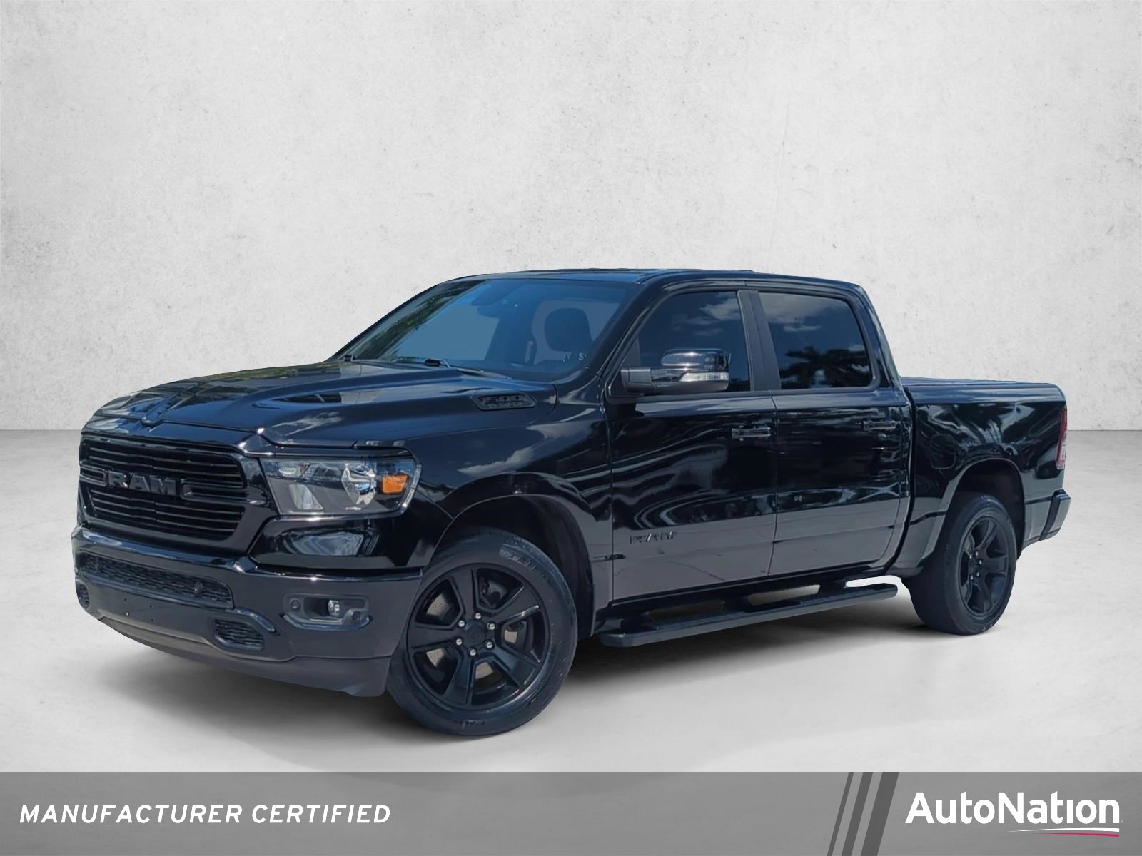 2020 RAM 1500 Big Horn/Lone Star 4x4 Crew Cab 5'7's photo