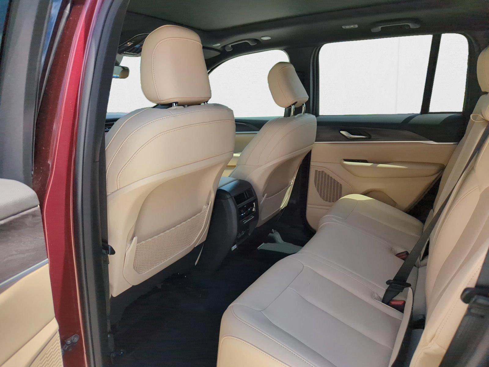 2025 Jeep Grand Cherokee Limited - Photo 18