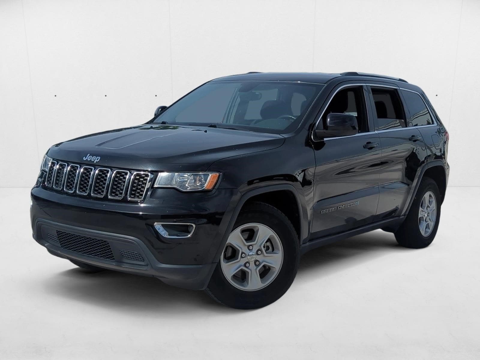 2017 Jeep Grand Cherokee Laredo E