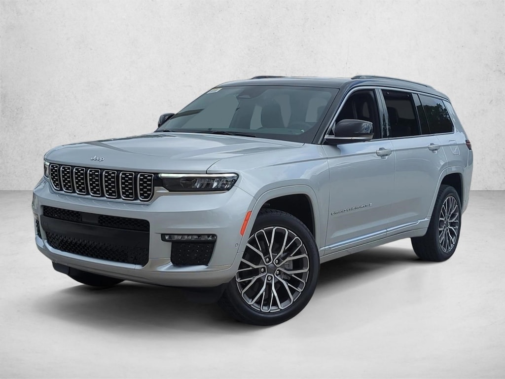 New 2025 Jeep Grand Cherokee Summit Reserve SUV