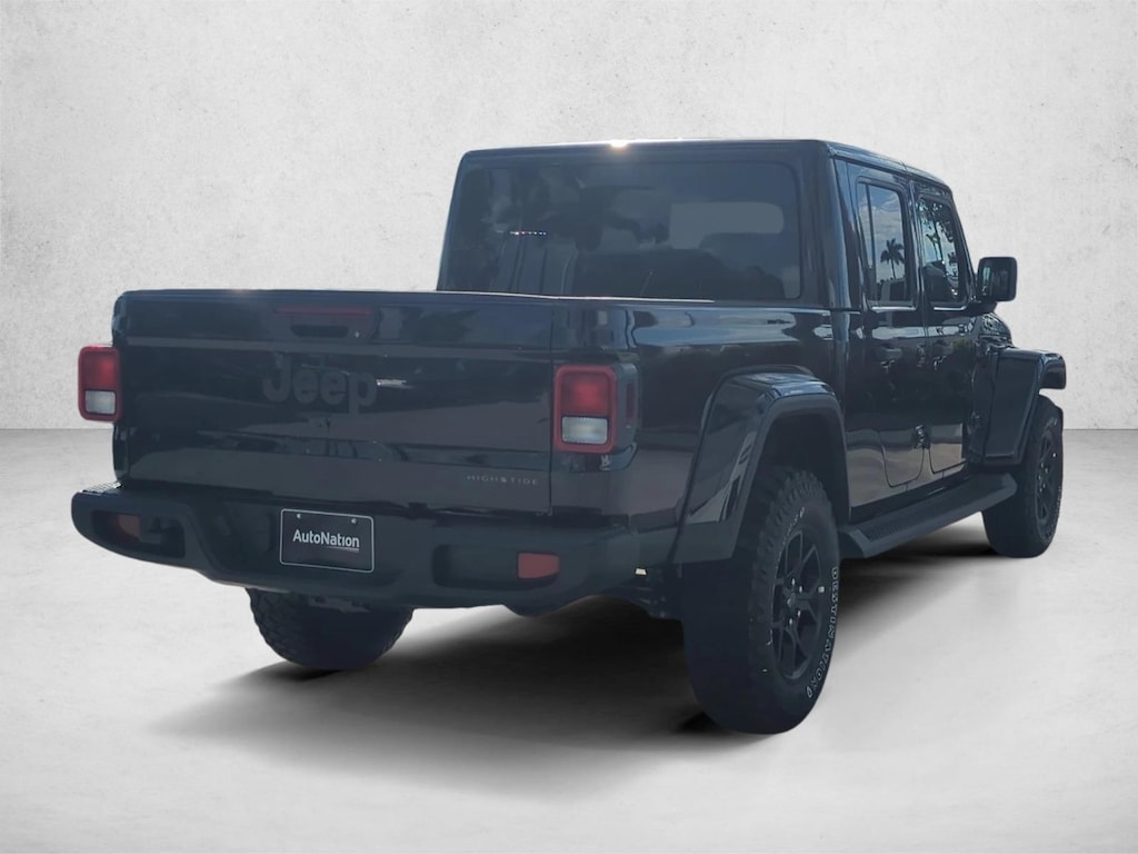 New 2025 Jeep Gladiator Sport S Truck Crew Cab
